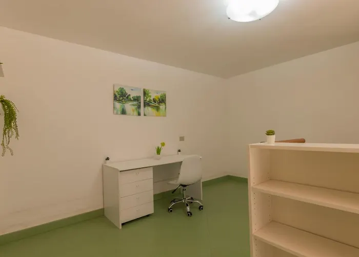 Appartamento Comfort Penthouse - Private Parking, Wi-fi Roma