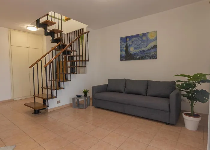 Comfort Penthouse - Private Parking, Wi-fi * Roma