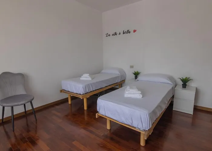 Appartamento Comfort Penthouse - Private Parking, Wi-fi